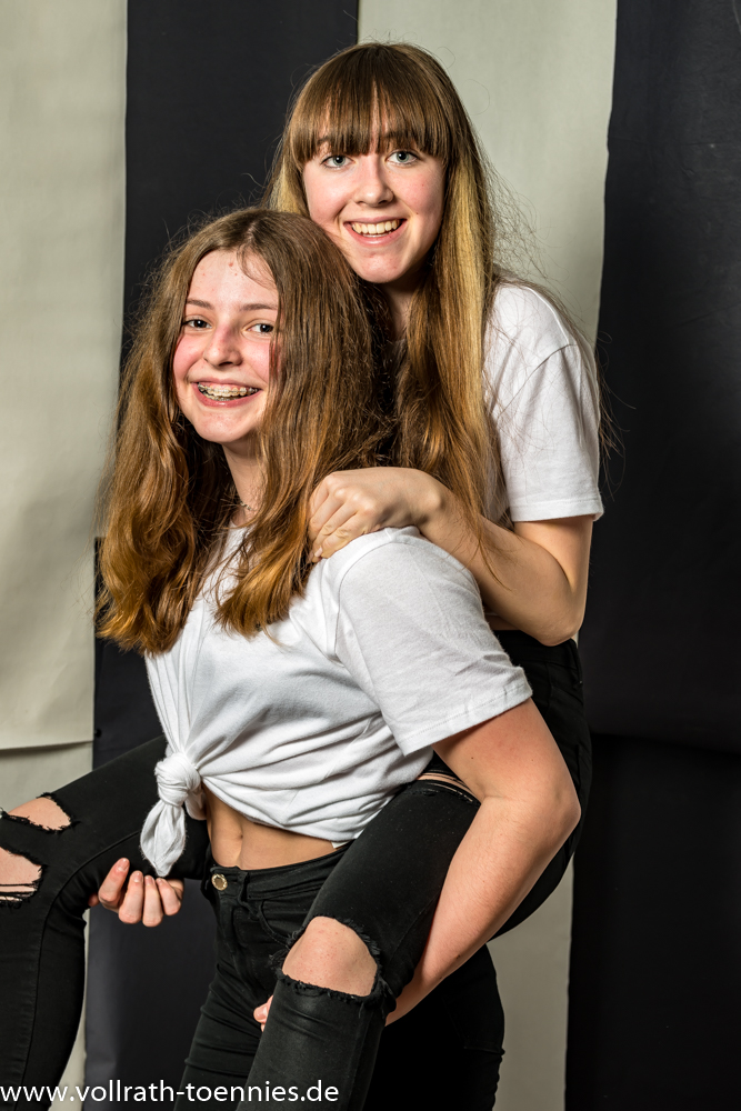 2020 02 01 Black & White Party 2528